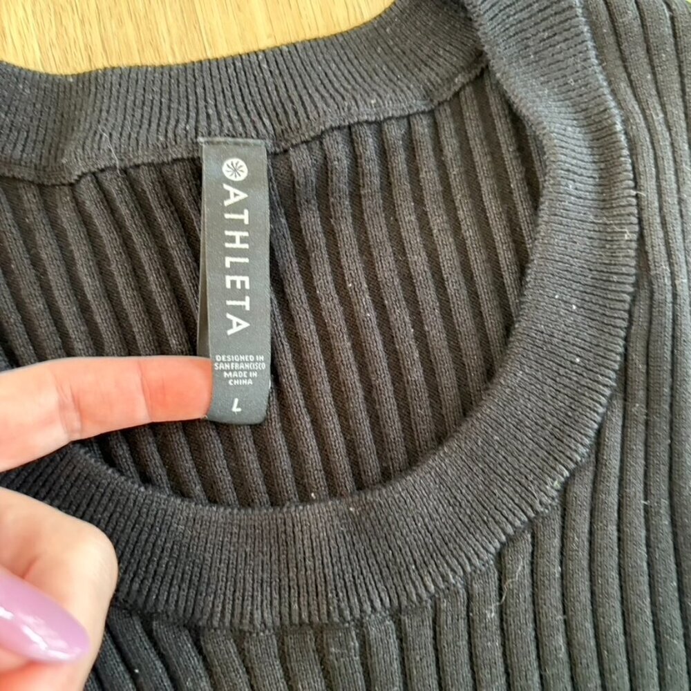 ** Athleta Lincoln Park Sweater split side Black Large - Picture 6 of 9